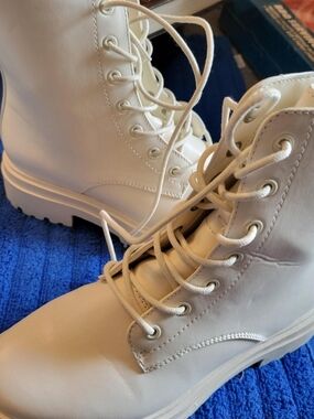 Women's Lace-Up Combat Boots in White - Classic Neutral Style